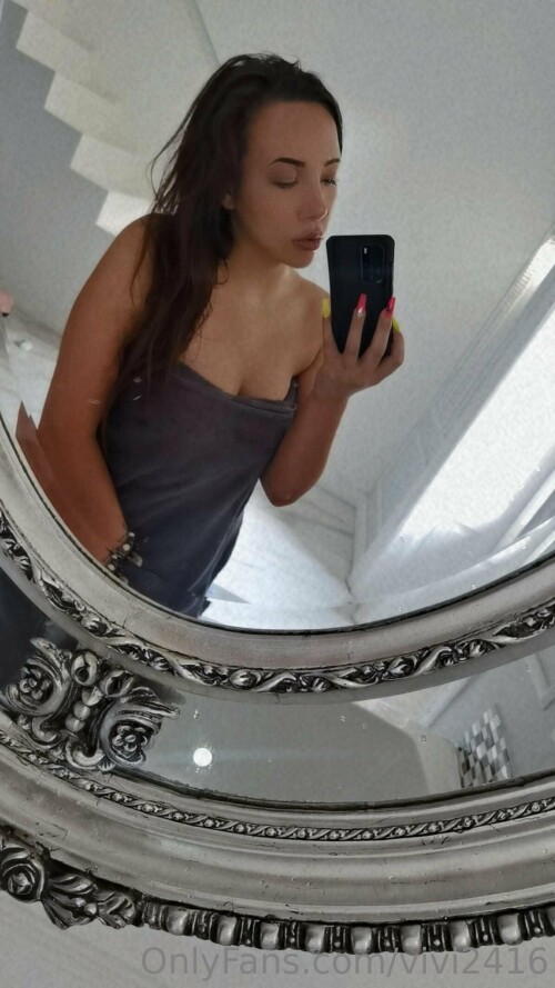 vivi2416 Nude Leaked Onlyfans Photo