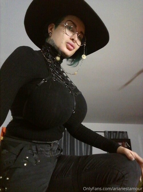 Ariane Saint Amour Nude Leaked Onlyfans Photo Ariane Saint Amour Nude Leaked Onlyfans Photo