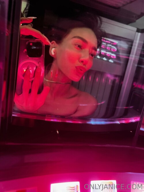 Janice Griffith Nude Leaked Onlyfans Photo