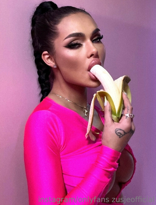 Zusje Nude Leaked Onlyfans Photo Zusje Nude Leaked Onlyfans Photo