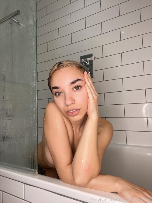 Ella Baig - ellabaigofficial Nude Leaked Onlyfans Photo Ella Baig - ellabaigofficial Nude Leaked Onlyfans Photo