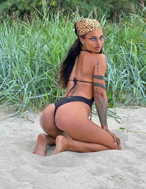 Zusje Nude Leaked Onlyfans Photo Zusje Nude Leaked Onlyfans Photo