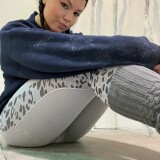model profile picture