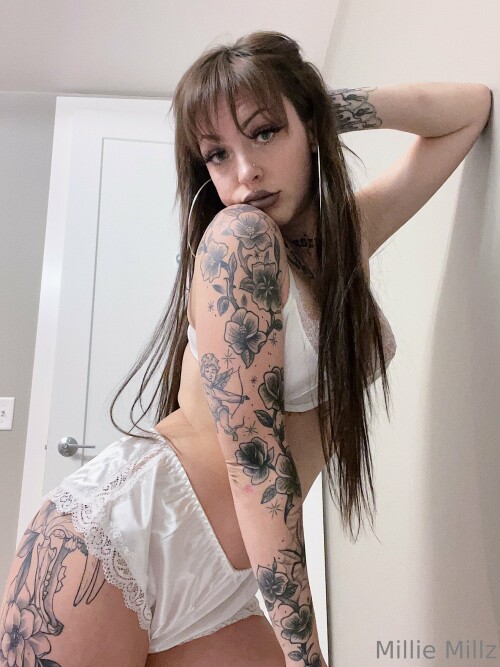milliemillz / MillieKnoxx / Millie Millz Nude Leaked Onlyfans Photo milliemillz / MillieKnoxx / Millie Millz Nude Leaked Onlyfans Photo