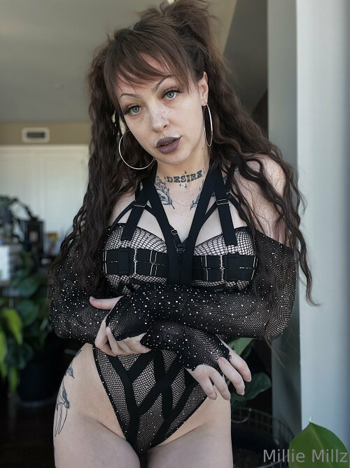 milliemillz / MillieKnoxx / Millie Millz Nude Leaked Onlyfans Photo milliemillz / MillieKnoxx / Millie Millz Nude Leaked Onlyfans Photo
