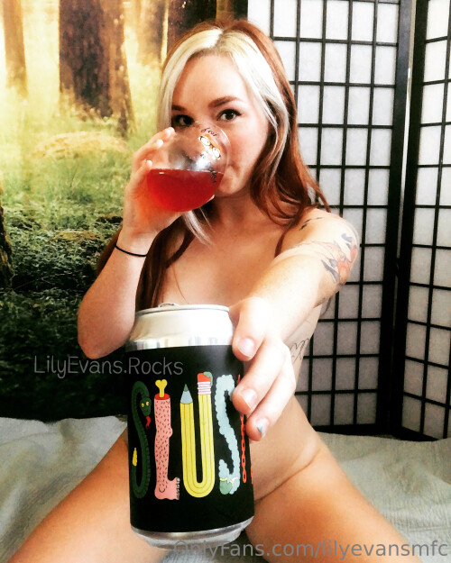LilyEvans / LilyEvansMFC Nude Leaked Onlyfans Photo