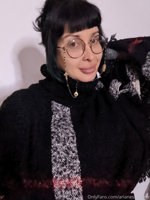 Ariane Saint Amour Nude Leaked Onlyfans Photo Ariane Saint Amour Nude Leaked Onlyfans Photo