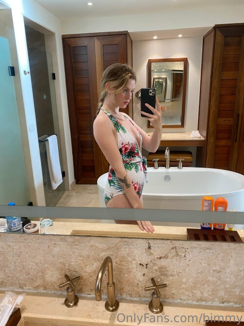 Barbara Dunkelman Nude Leaked Onlyfans Photo Barbara Dunkelman Nude Leaked Onlyfans Photo
