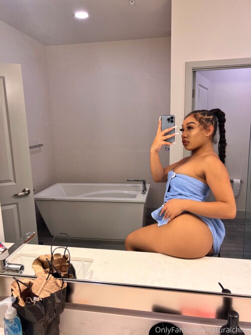 naturalchina / Bubble Booty Nude Leaked Onlyfans Photo naturalchina / Bubble Booty Nude Leaked Onlyfans Photo