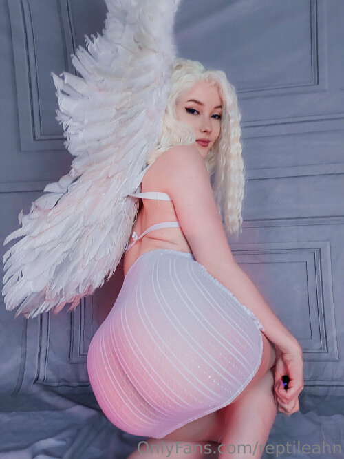 Leah Daberry | ChameLeahn | Daberrybestcosplay | ReptiLeahn Nude Leaked Onlyfans Photo
