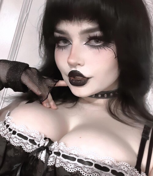 QueenNephilim Nude Leaked Onlyfans Photo QueenNephilim Nude Leaked Onlyfans Photo