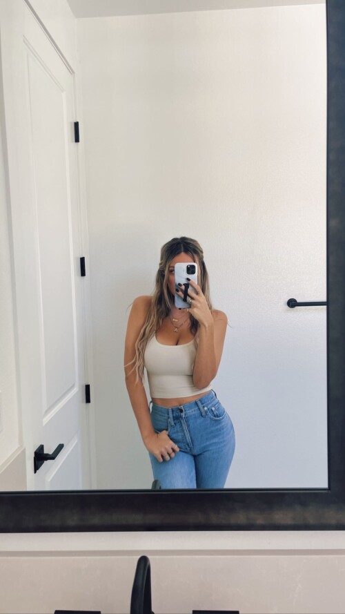 Ashley Schultz Nude Leaked Onlyfans Photo
