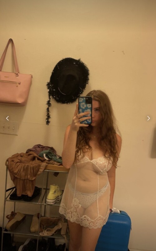 haidentaylor2 Nude Leaked Onlyfans Photo haidentaylor2 Nude Leaked Onlyfans Photo