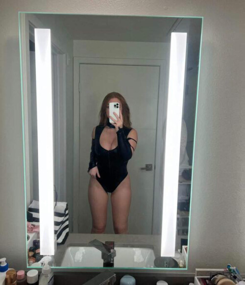 Cristina Carmella Nude Leaked Onlyfans Photo