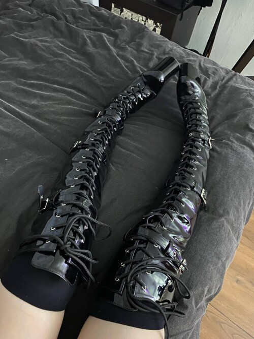 Allotrop (Allotropp, allotrop) Nude Leaked Onlyfans Photo
