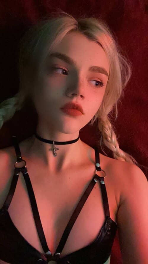 Allotrop (Allotropp, allotrop) Nude Leaked Onlyfans Photo