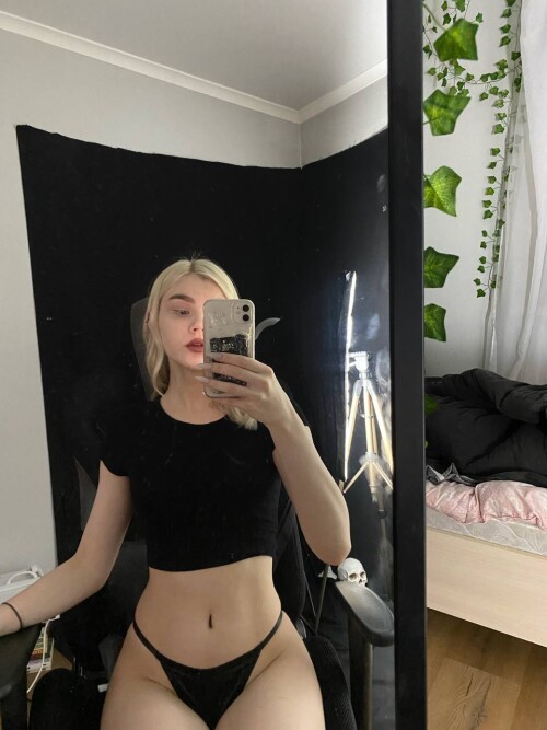 Allotrop (Allotropp, allotrop) Nude Leaked Onlyfans Photo