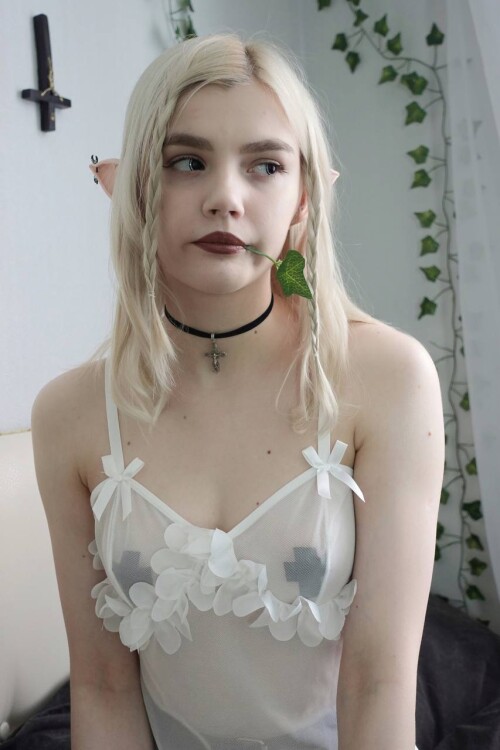 Allotrop (Allotropp, allotrop) Nude Leaked Onlyfans Photo