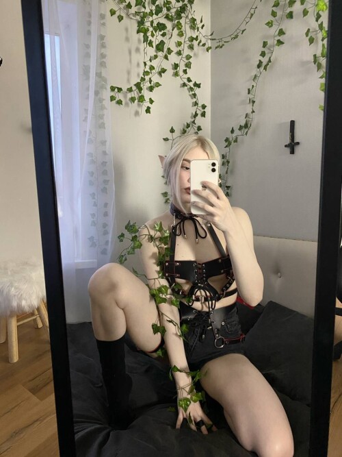 Allotrop (Allotropp, allotrop) Nude Leaked Onlyfans Photo