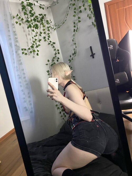 Allotrop (Allotropp, allotrop) Nude Leaked Onlyfans Photo