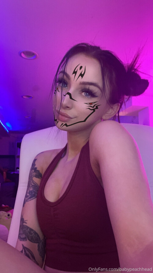 Kat / BabyPeachHead Nude Leaked Onlyfans Photo Kat / BabyPeachHead Nude Leaked Onlyfans Photo