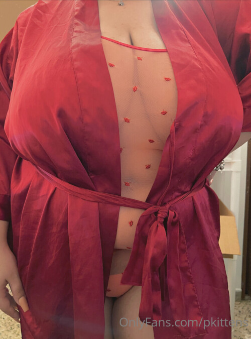 pkittens - busty bbw latina Nude Leaked Onlyfans Photo pkittens - busty bbw latina Nude Leaked Onlyfans Photo