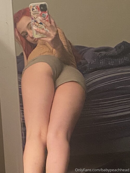 Kat / BabyPeachHead Nude Leaked Onlyfans Photo Kat / BabyPeachHead Nude Leaked Onlyfans Photo
