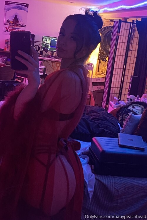 Kat / BabyPeachHead Nude Leaked Onlyfans Photo Kat / BabyPeachHead Nude Leaked Onlyfans Photo