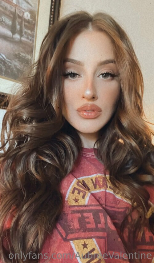 Aubree Valentine |  aubreevalentine Nude Leaked Onlyfans Photo