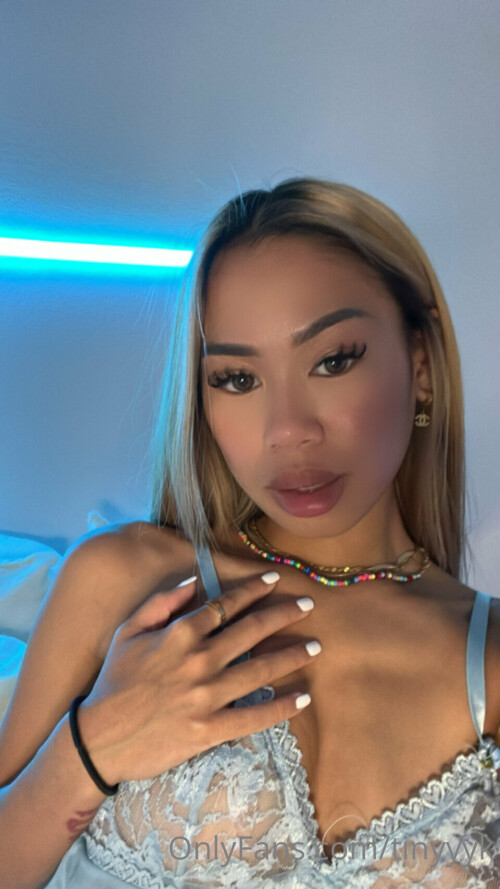 tinyyyk (aka kaylakipp) Nude Leaked Onlyfans Photo tinyyyk (aka kaylakipp) Nude Leaked Onlyfans Photo