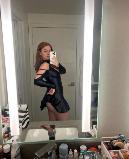 Cristina Carmella Nude Leaked Onlyfans Photo
