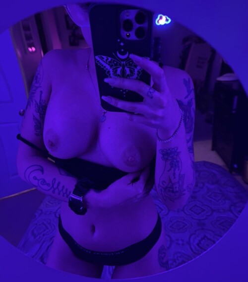 Emily Tokes Nude Leaked Onlyfans Photo Emily Tokes Nude Leaked Onlyfans Photo