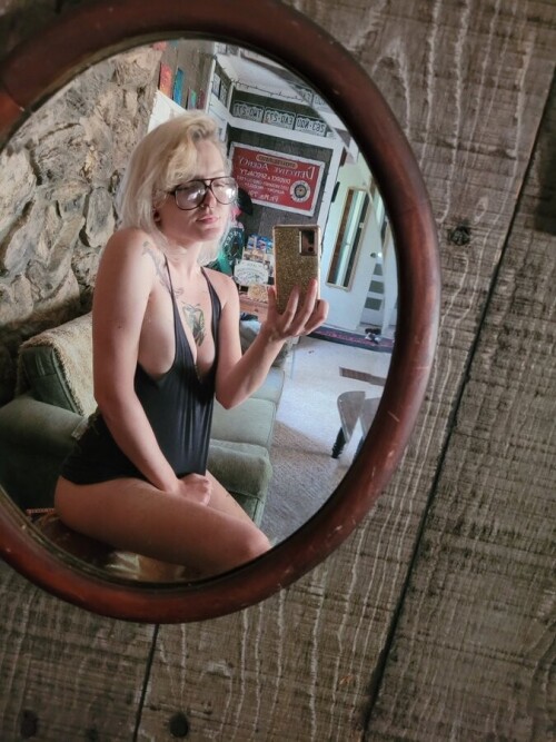 sweetfaebelle / faebelle Nude Leaked Onlyfans Photo sweetfaebelle / faebelle Nude Leaked Onlyfans Photo