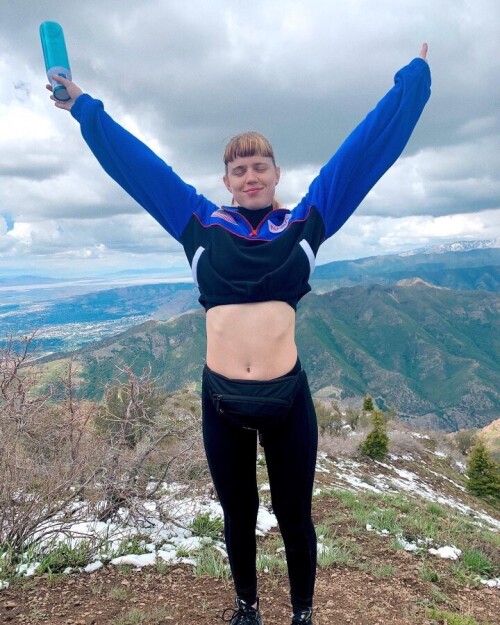 EY0_vfOVcAAtfEV.md.jpg