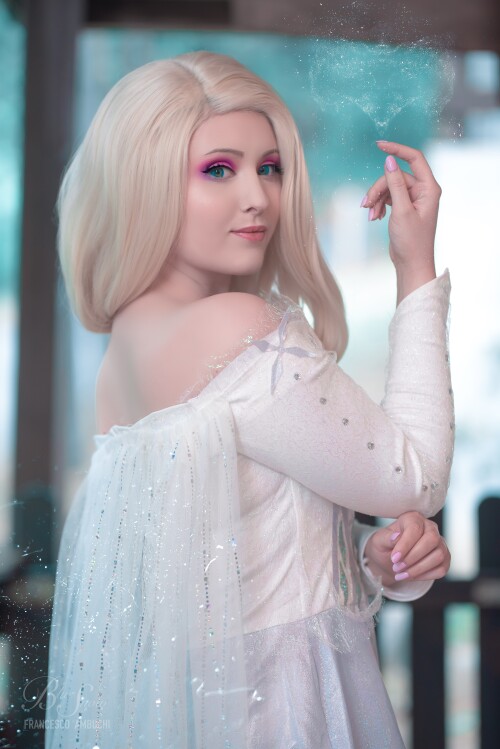 Elsa-5.jpg