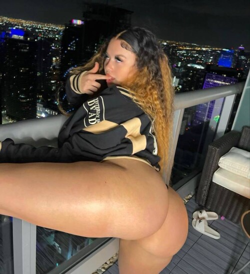 Ariellelael - Heluvcoco Nude Leaked Onlyfans Photo