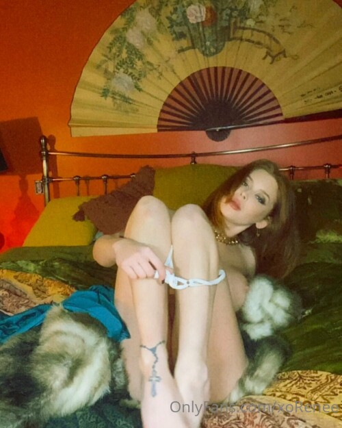 Renee Olstead / xoreneeo Nude Leaked Onlyfans Photo