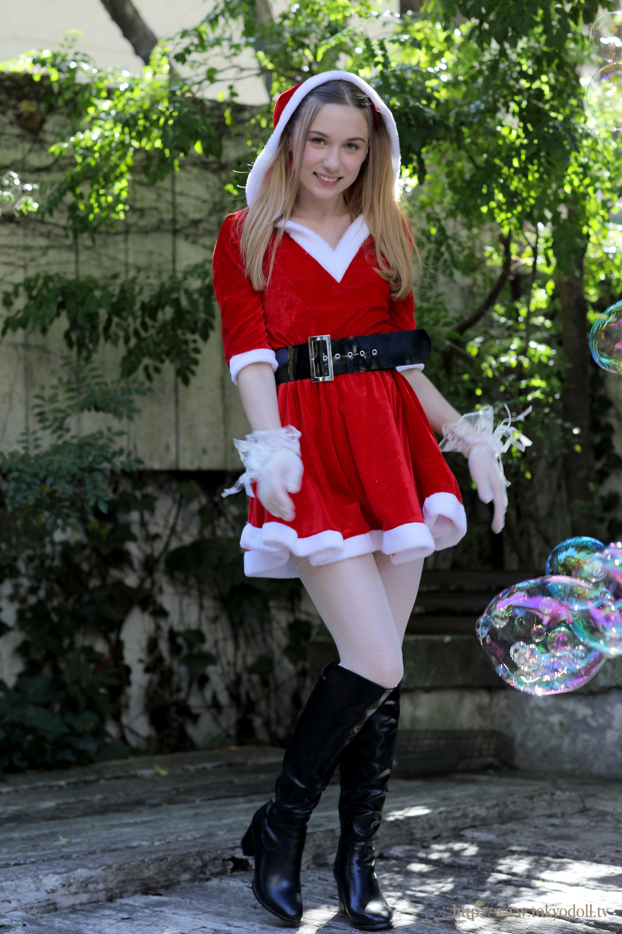 https://simp5.jpg5.su/Tokyodoll-Beghe-B-Christmas-Set-2018B-031.jpg