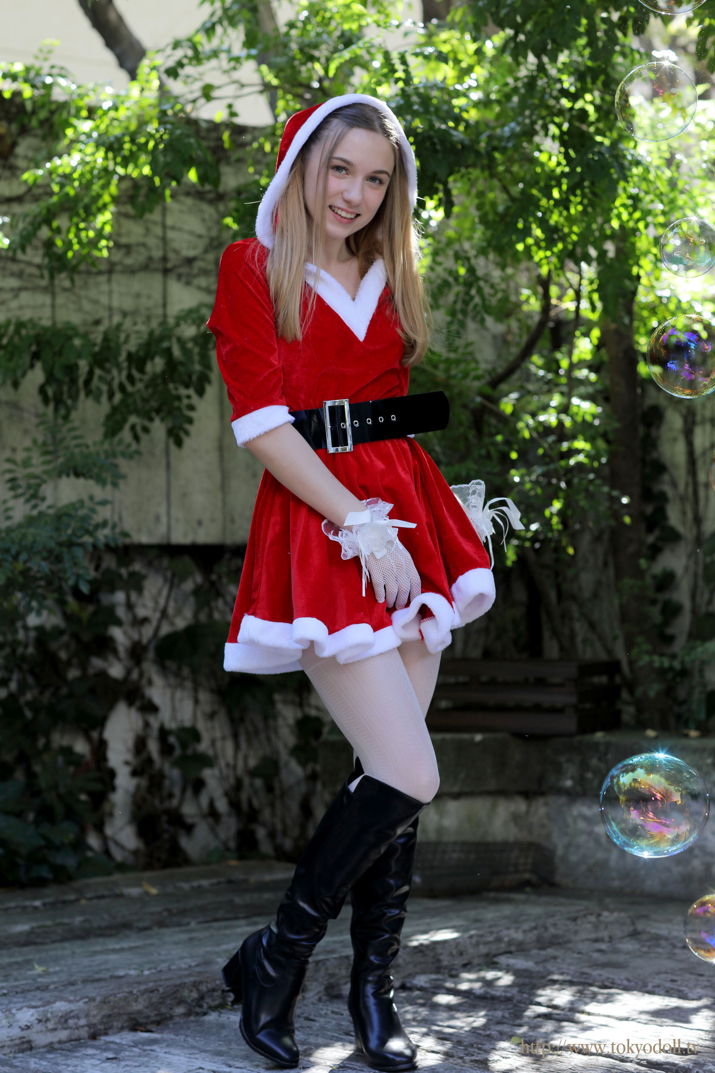 https://simp5.jpg5.su/Tokyodoll-Beghe-B-Christmas-Set-2018B-032.jpg