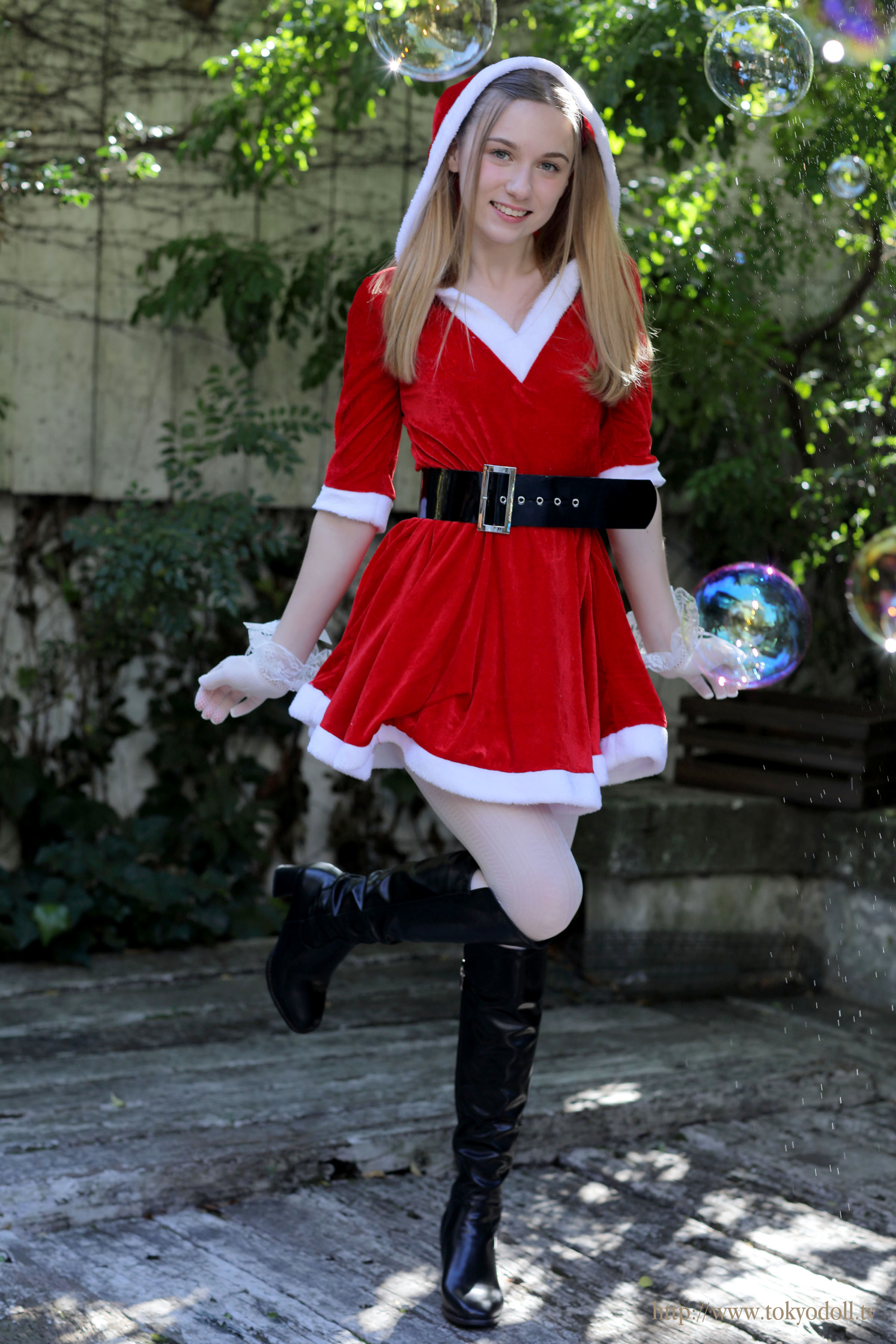 https://simp5.jpg5.su/Tokyodoll-Beghe-B-Christmas-Set-2018B-035.jpg