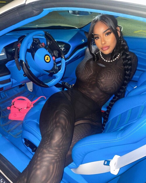 ayishadiaz_312475105_1506892459755456_6153710658281112314_n8c9c774865652bf5.md.jpg