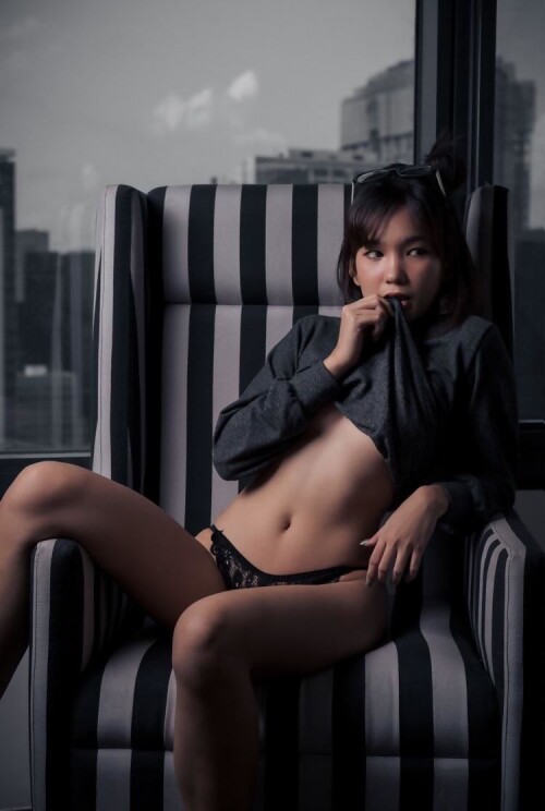 clothing-what-do-you-want-from-me-XH2qWFd387f56cd0e822c1.md.jpg