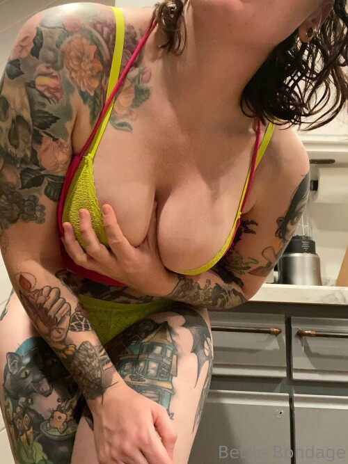 Bettie Bondage Nude Leaked Onlyfans Photo Bettie Bondage Nude Leaked Onlyfans Photo