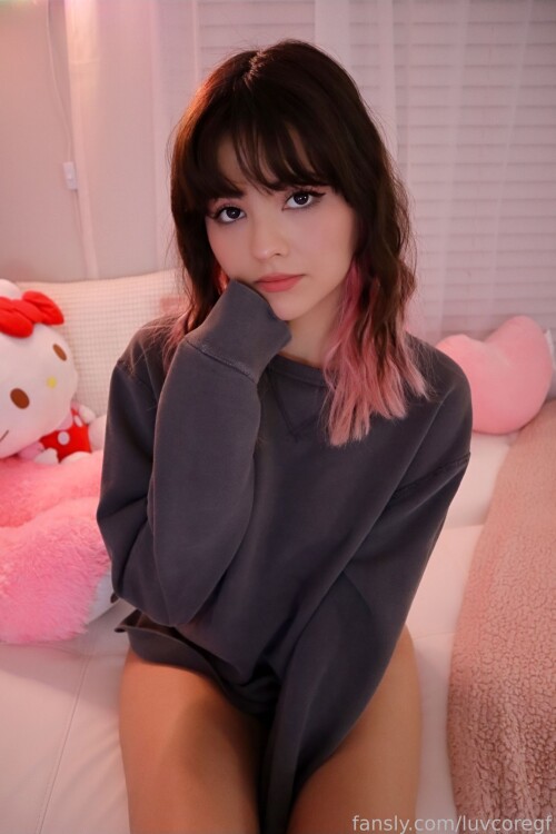 luvcoregf | Fulltime Crybaby Nude Leaked Onlyfans Photo