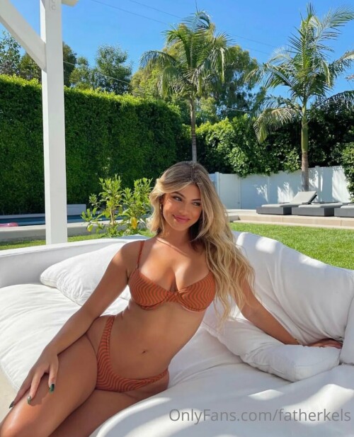 Kelsey Calemine | fatherkels Nude Leaked Onlyfans Photo Kelsey Calemine | fatherkels Nude Leaked Onlyfans Photo