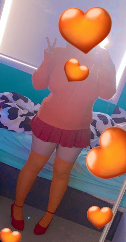 twitter--shitty-mirror-selfie-sneak-peek---2022-10-12-Fe2qcSQUUAMMBvi.jpg